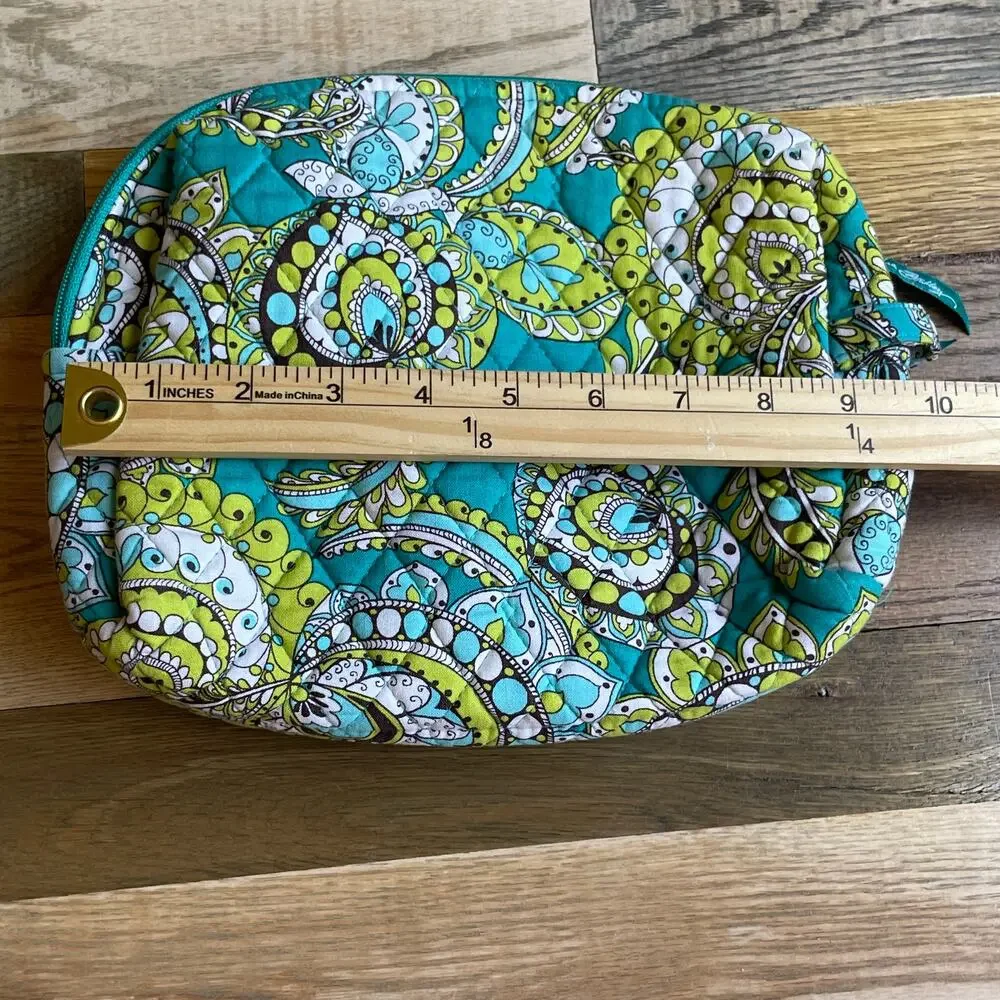 Vera Bradley Quilted Cosmetic Makeup Bag Turquoise Green Paisley Travel